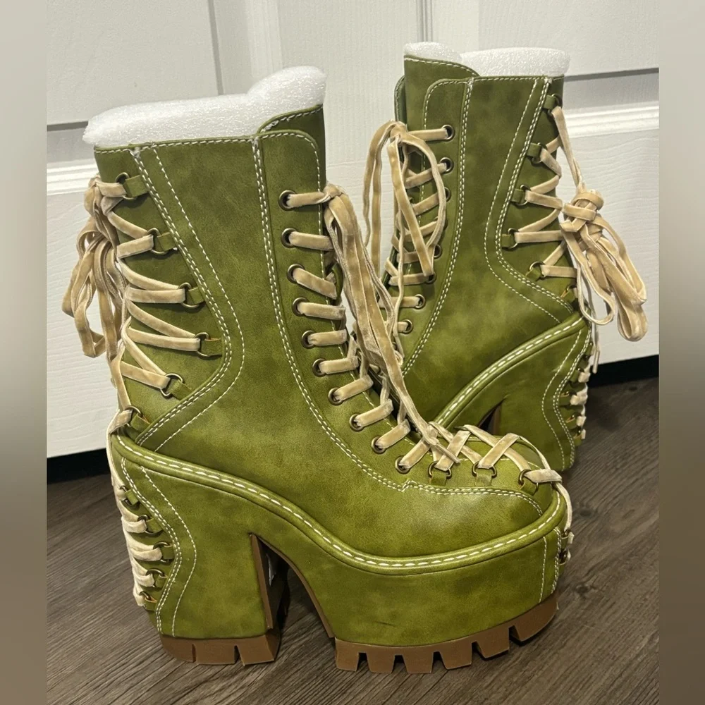 NWOB Dolls Kill / Club Exx Green Woodland Lucid Dream Corset Boots - Picture 2 of 8